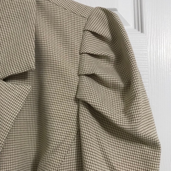 NWOT Vero Moda Double Breasted Ruffle Shoulder Blazer Size 16 Cream Brown Tan - Picture 5 of 6